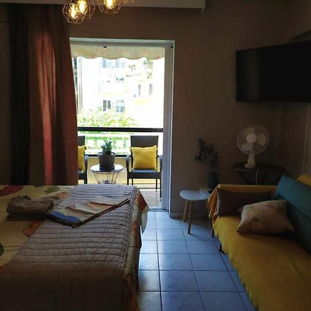 Cozy Studio, 1Min From Kamara Солун Екстериор снимка