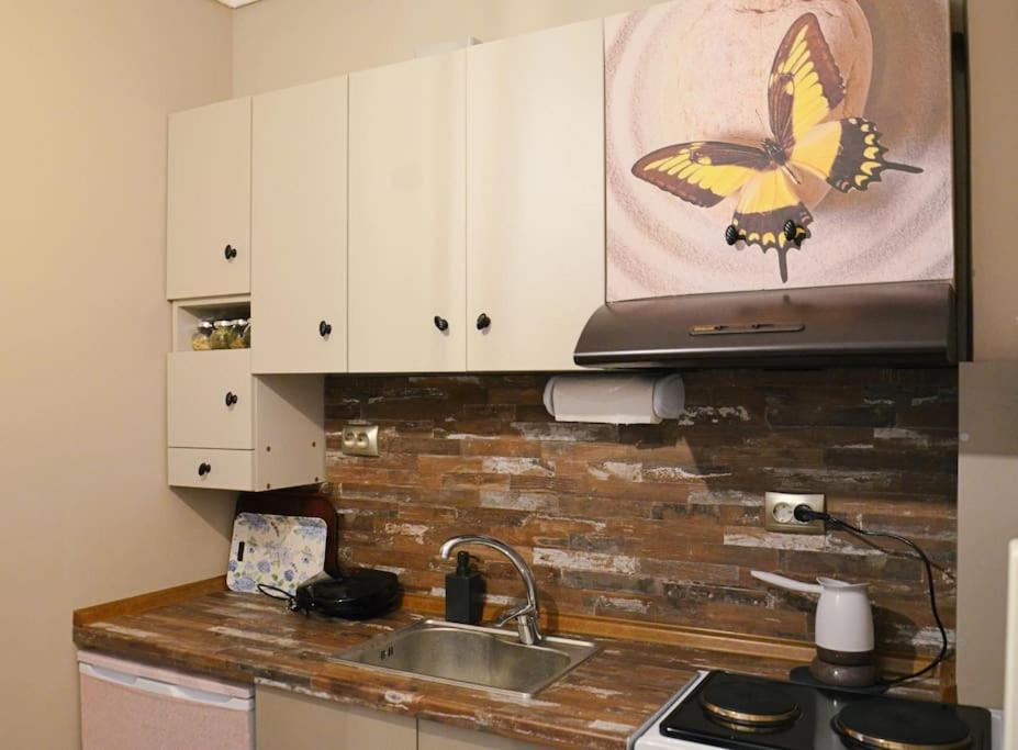 Cozy Studio, 1Min From Kamara Солун Екстериор снимка